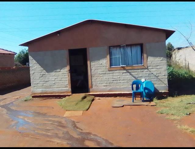2 BEDROOM HOUSE FOR SALE IN SOSHANGUVE SOUTH
